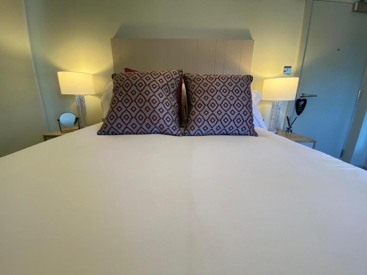 The Scotts Arms Village Inn Sicklinghall Extérieur photo